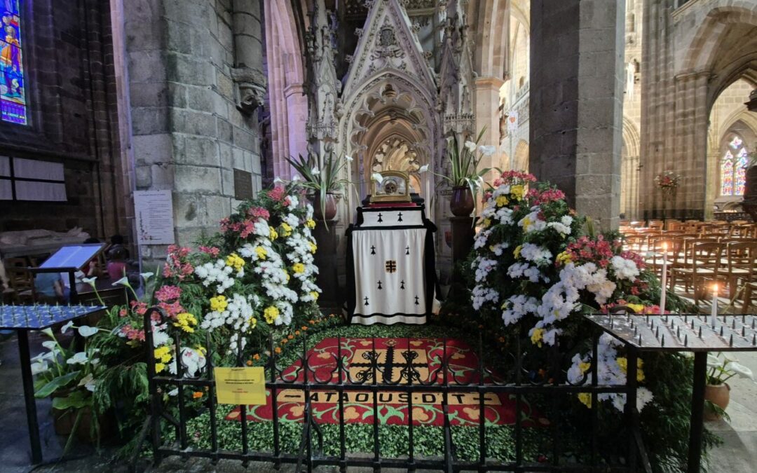VISITE A LA CATHEDRALE